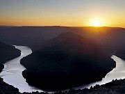 NAVEGANDO  POR LA RIBEIRA SACRA