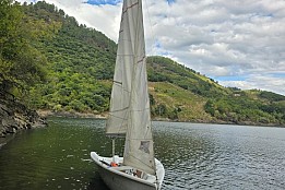 TRAVESÍA EN VELERO POR LOS CAÑONES DEL SIL