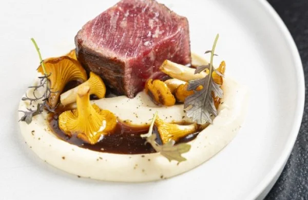 Vértigo | Cocina con vistas a los Cañones del Sil