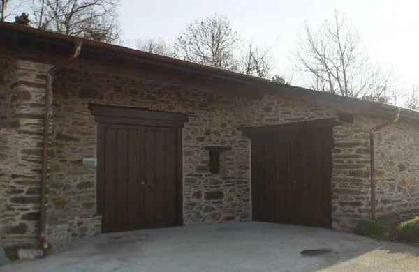 A Pinguela | Bodega en antigua construcción