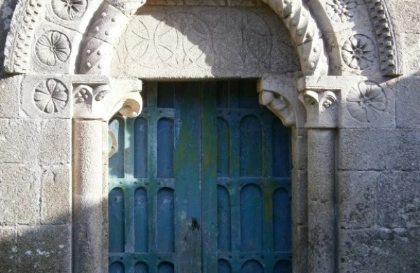 Ruta del románico en Ribeira Sacra | Monasterios e historia