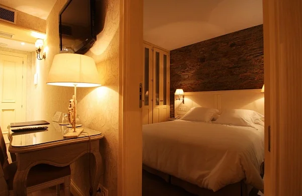 Las Doñas del Portazgo | Hotel con encanto medieval